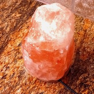Color changing salt rock
